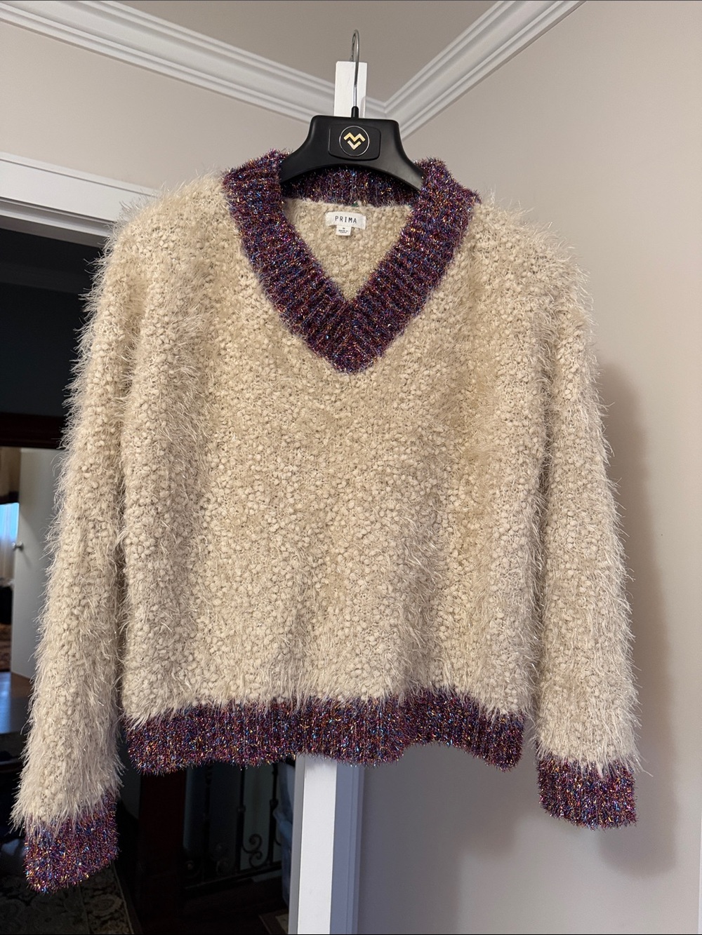 Prima Ivory Gold Red Trim Fuzzy V Neck  Oversized Pullover Sweater Size: M